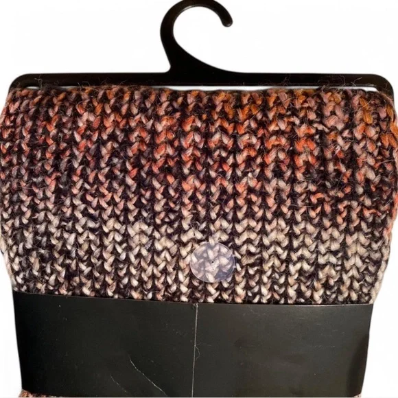 Steve Madden Multicolor Scarf and Hat Set - Picture 6 of 8